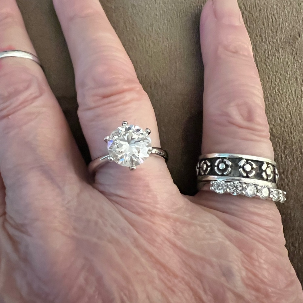 Round Brilliant 3 carat Moissanite solitaire set in sterling silver